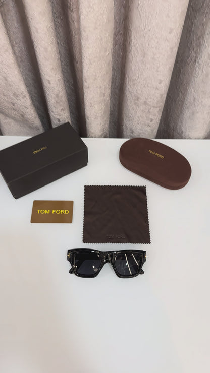 Tom For d All Black 4184 Ultimate Luxury Shade With Original Packaging